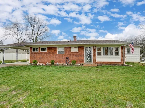 4135 Fleetwood Dr, Dayton, OH 45416