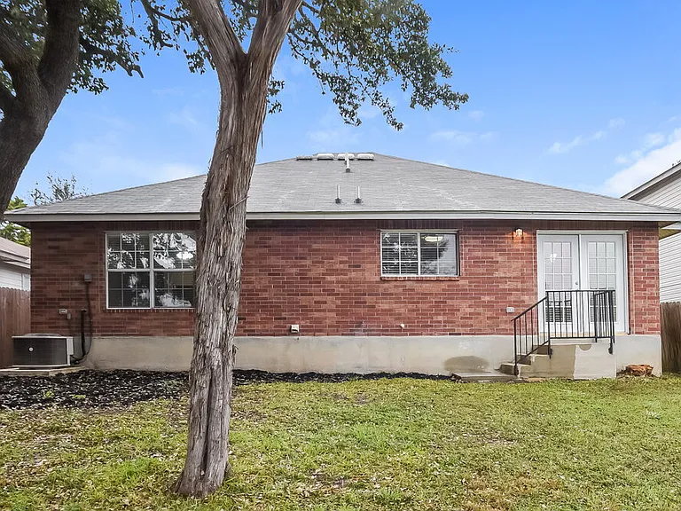 10507 Stone Creek Pl — Photo 16