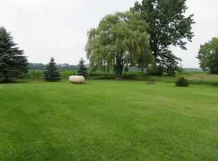 58958 Holtom Rd, Three Rivers, MI 49093