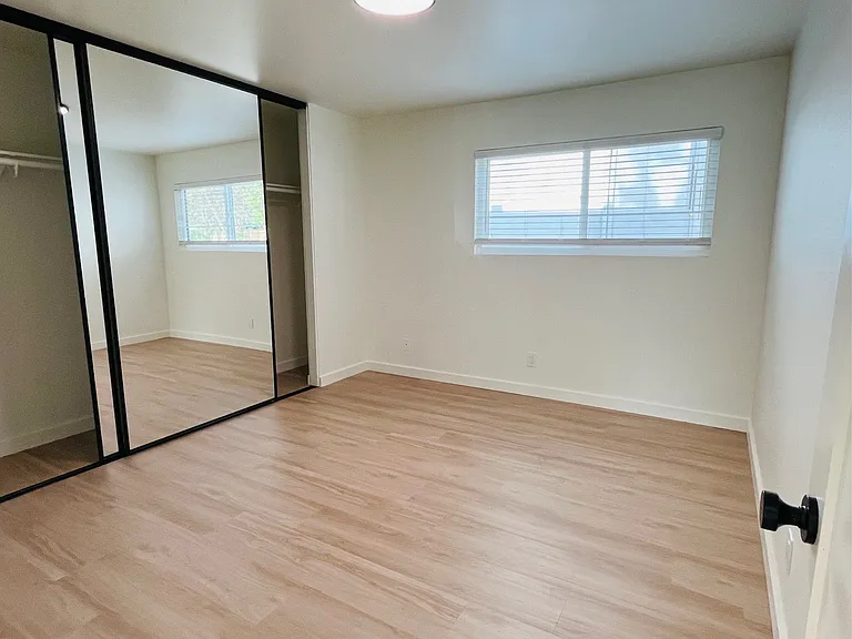 529 W. Victoria - 1236 San Pascual — Photo 7