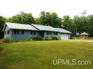 343 Sunset Lake Rd, Iron River, MI 49935