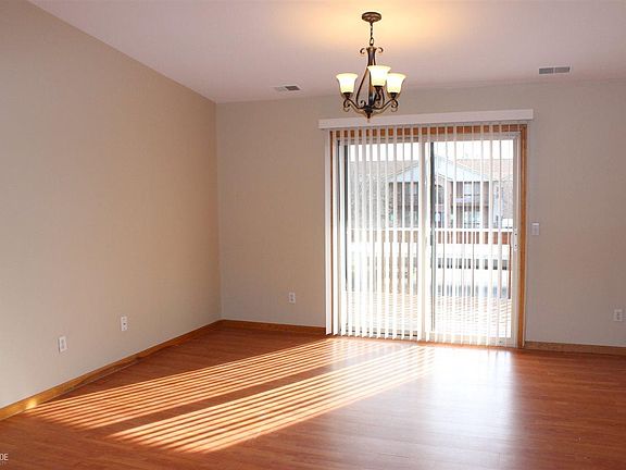 2nd image of 9633 Wildflower Ct Bldg 14