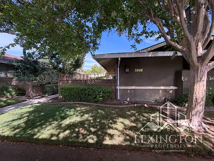 5000 Bremner Way #4