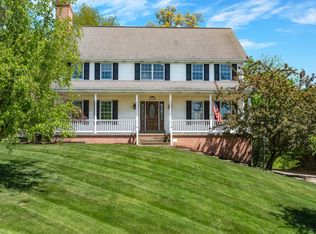 310 Scarlet Peak Ct, Cranberry Township, PA 16066