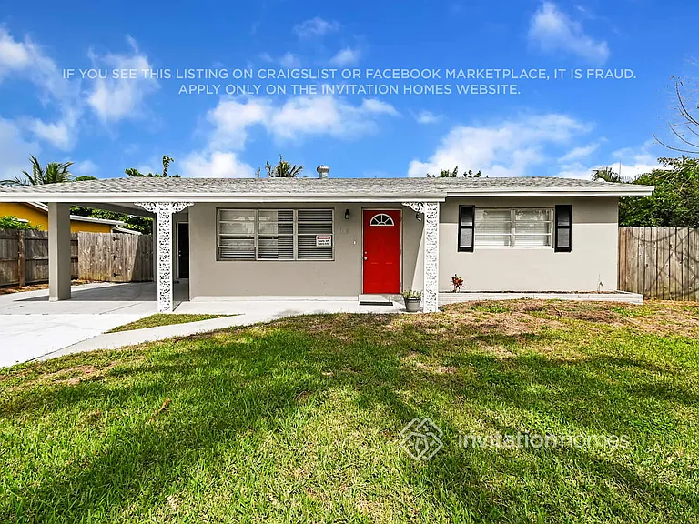 319 SW 9th Ave — Photo 2