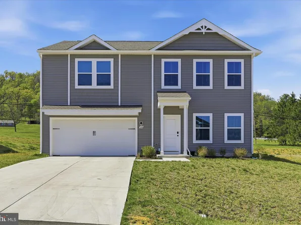 144 Scoter Rd, Hedgesville, WV 25427