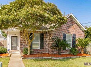 9271 Pecan Tree Dr, Baton Rouge, LA 70810