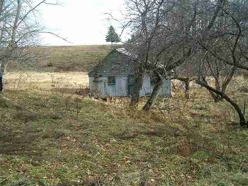 4th image of 378 MEADE Road