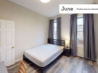 13 Charlotte St #2-B, Ridgewood, NY 11385