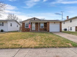 3024 Sherborn Rd, Springfield, IL 62702