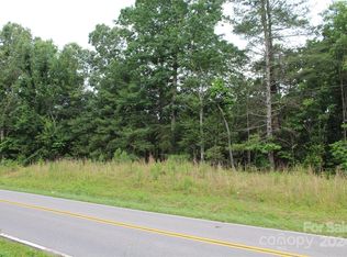 1572 Huffman Bridge Rd, Morganton, NC 28655