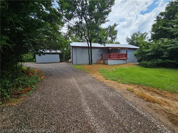 10130 Portico Way, Hartford, AR 72938