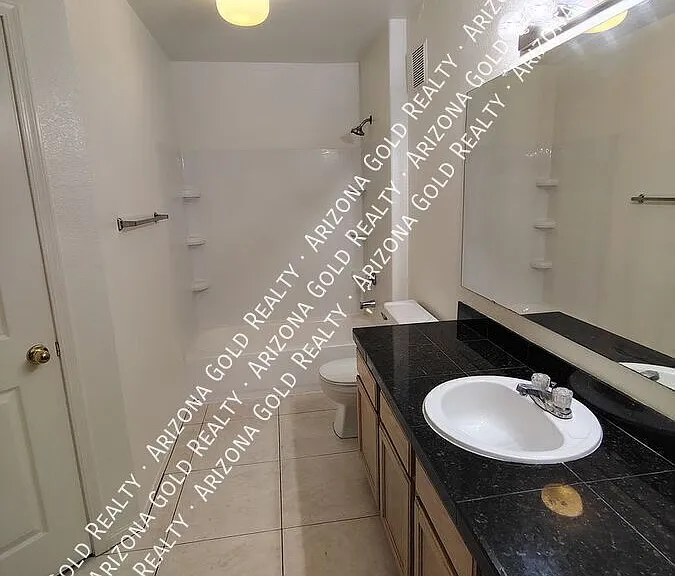 3848 N 3rd Ave #1010 — Photo 12