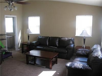 4th image of 4175 Ellery Dr