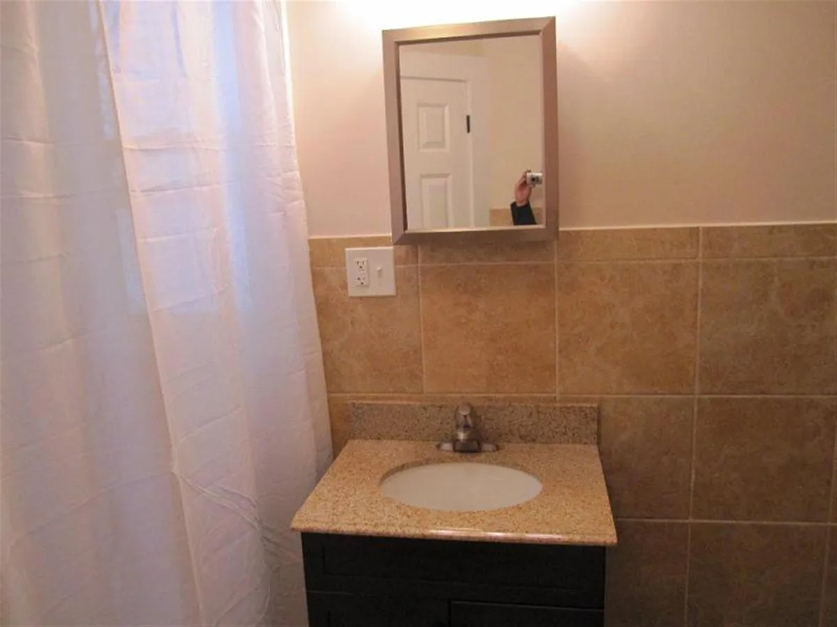Building Photo - 14 Chandler St #1