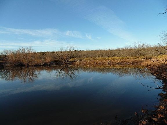 3rd image of 210 County Road 170
