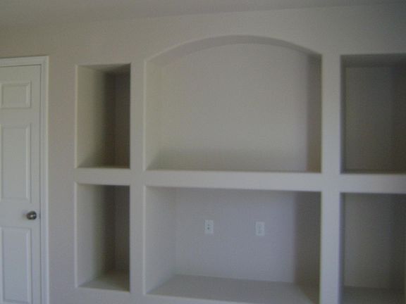 4th image of 8108 Radcliff Dr