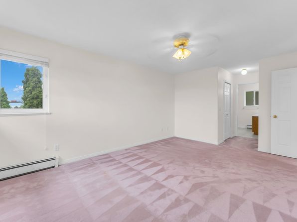 4 bedroom rental in Delta — photo 12