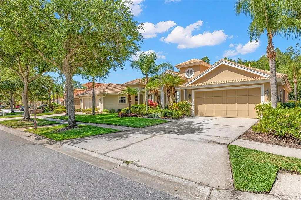 Building Photo - 14644 Mirasol Manor Ct
