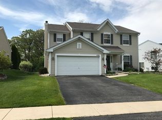 498 N Overlook Trl, Round Lake, IL 60073