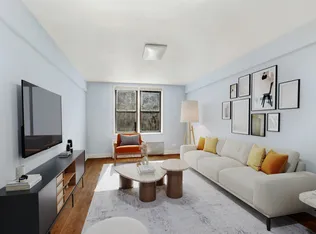 345 Webster Avenue 4D image 1 of 7