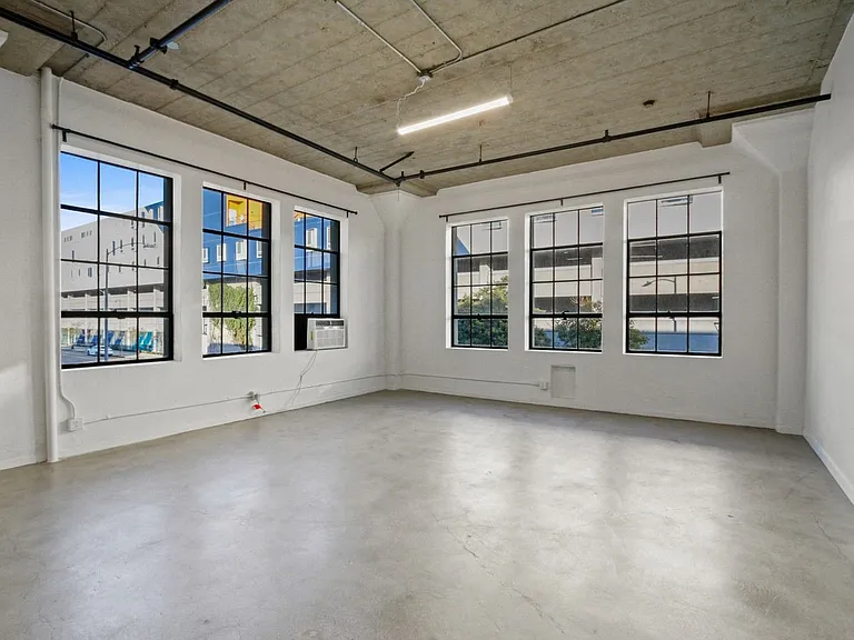 RiverFront live - Work Lofts — Photo 53