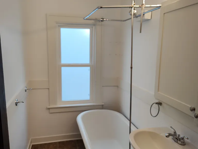 418 Griggs St SE #420 — Photo 11