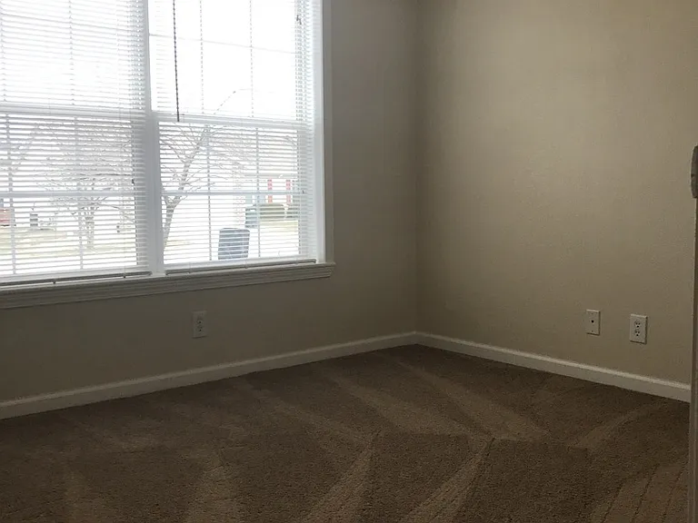 563 Van Buren Rd — Photo 13