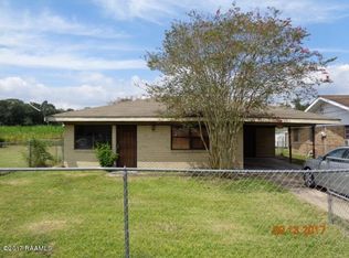 826 Morris Charles St, Jeanerette, LA 70544