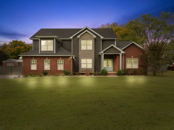 650 Dixie Bee Rd, Clarksville, TN 37043