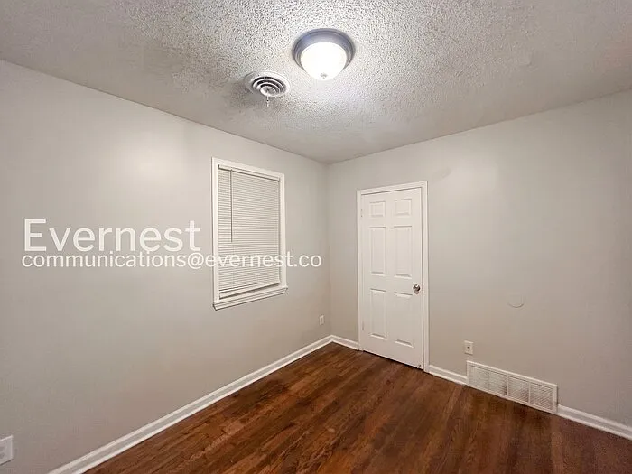 362 Hewlett Rd — Photo 11