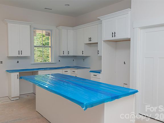 3rd image of 118 Arboretum Way