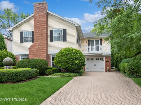 73 Williamsburg Rd, Evanston, IL 60203