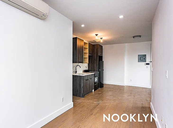 1189 Broadway #6F — Photo 22