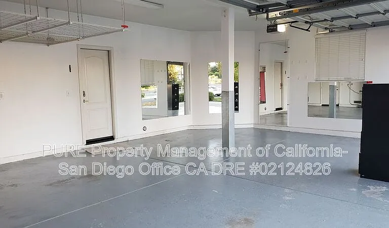 1073 Princess Kyra Pl — Photo 15