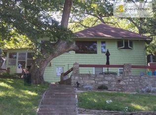 205 Lake Forest, Bonner Springs, KS 66012