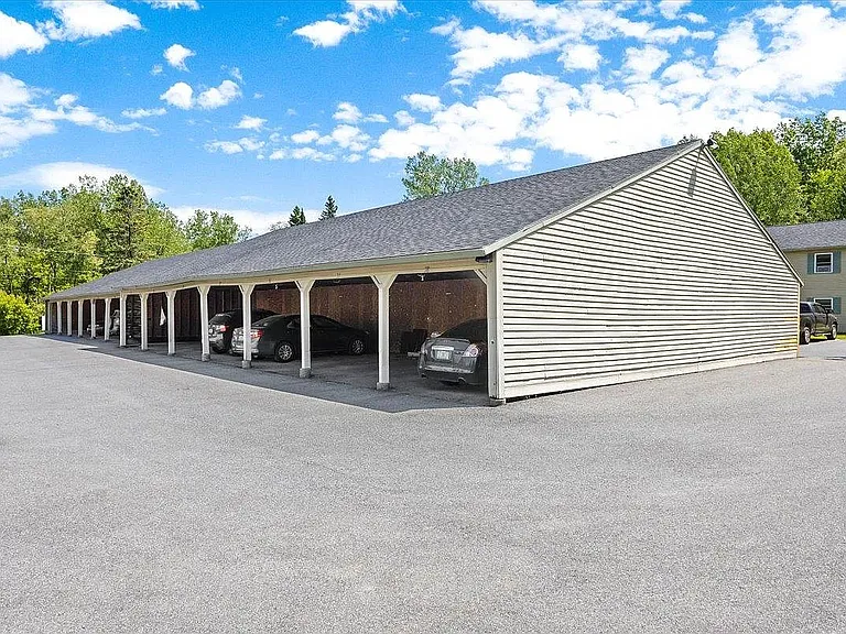 37 Densmore Dr — Photo 12