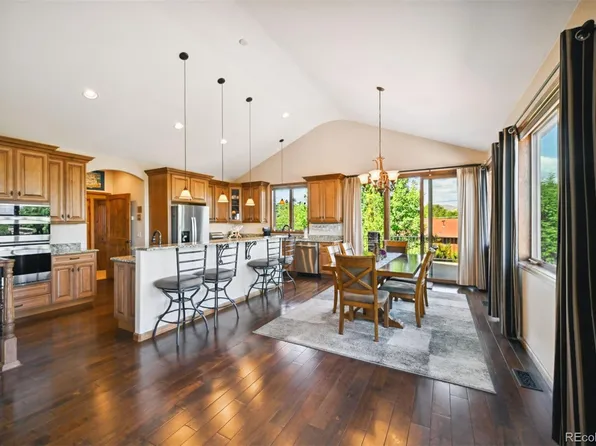 965 S Balsam Court, Lakewood, CO 80226