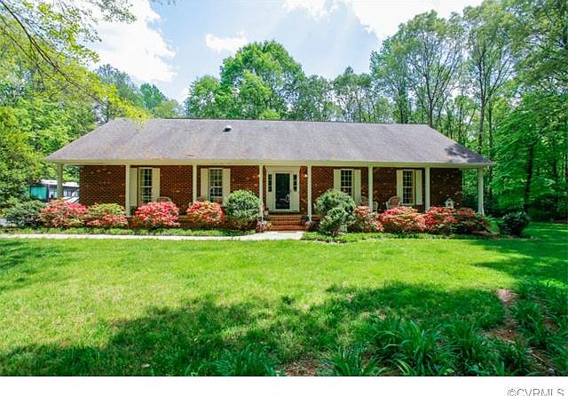 1st image of 2355 Graceland Dr