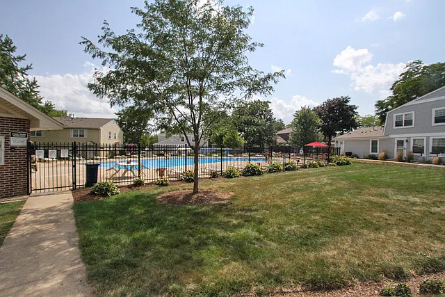 223 Harvest Ct — Photo 21