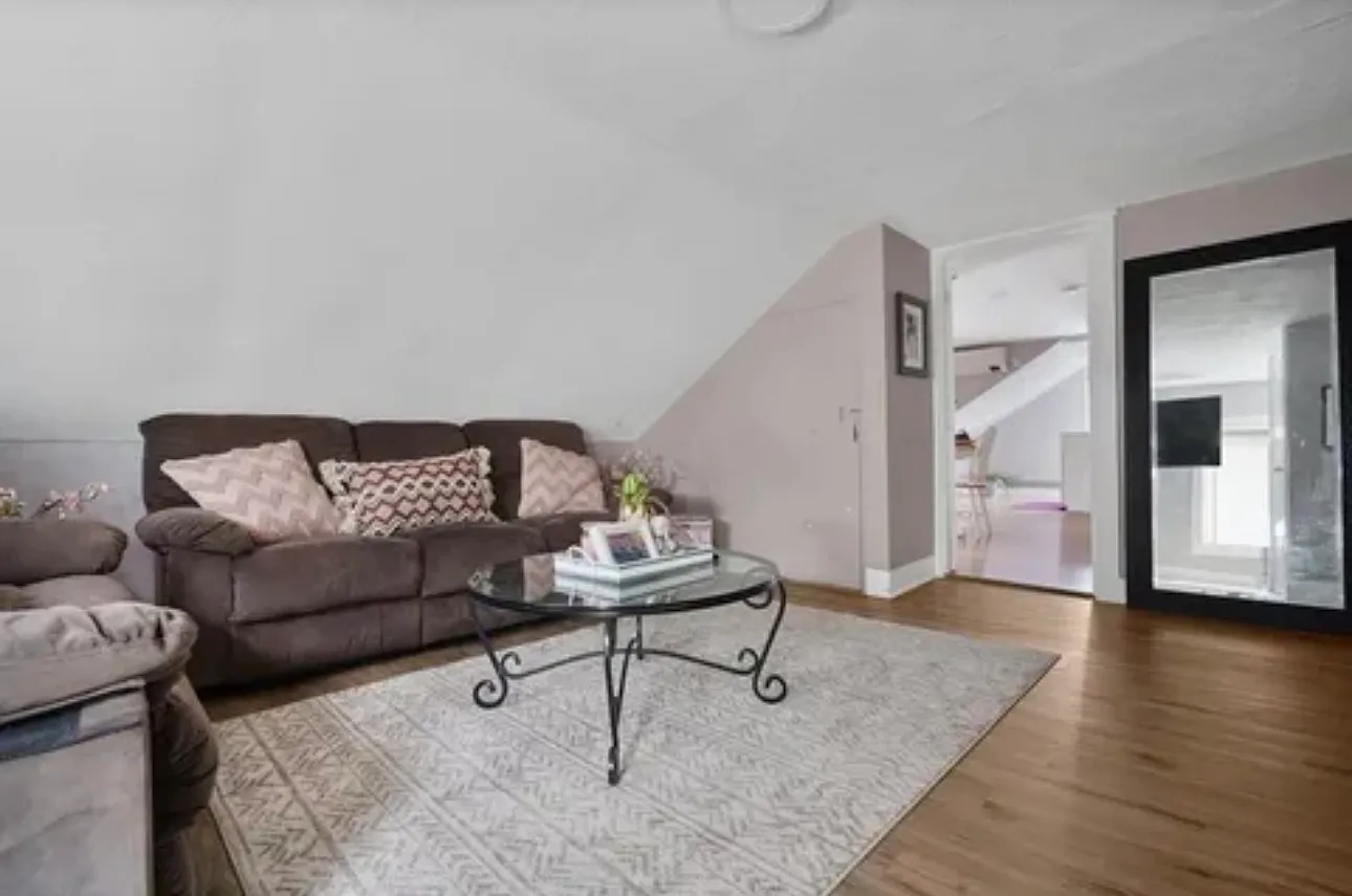 1 bed, 556 sqft, $1,500 — Photo 3