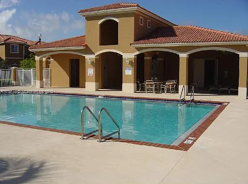 21436 SW 85th Ct — Photo 3