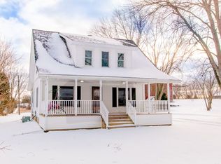 2673 Henry Rd, Jackson, MI 49201