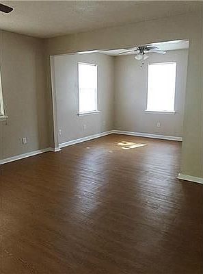 3rd image of 353 Hiller Dr
