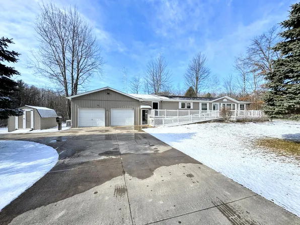 8919 Virginia Ave, Mecosta, MI 49332