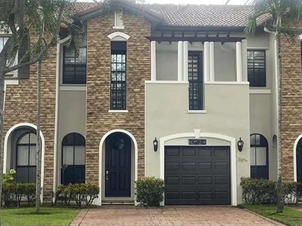 10330 NW 31st Ter, Doral, FL 33172