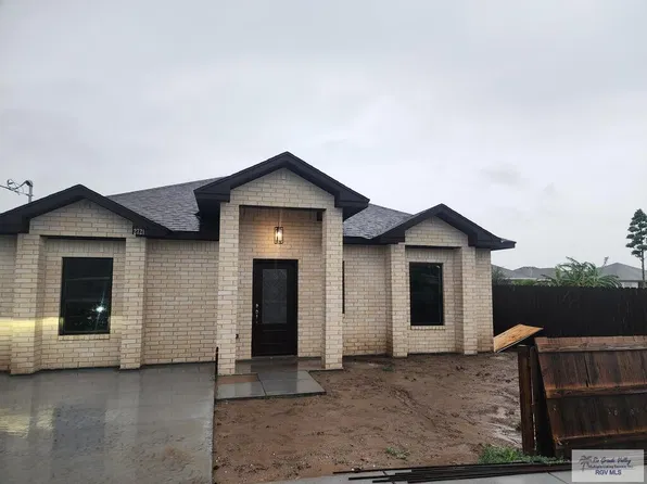 2721 Pennsylvania Ave, Pt Isabel, TX 78578