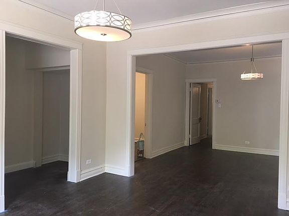 Inviting, open living/dining area with lots of light.