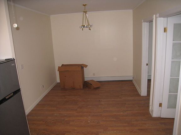 5th image of 3148 32nd St APT 2F