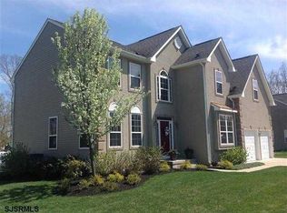 104 Belmont Dr, Egg Harbor Township, NJ 08234